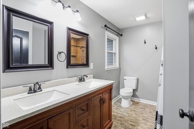 1134 N County Road 900 E, Avon, IN 46123