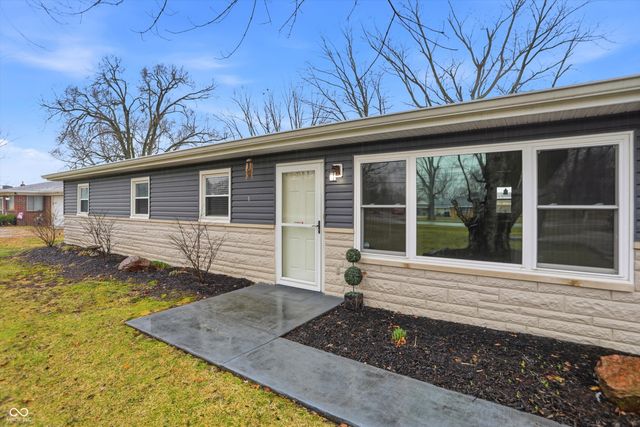 1134 N County Road 900 E, Avon, IN 46123