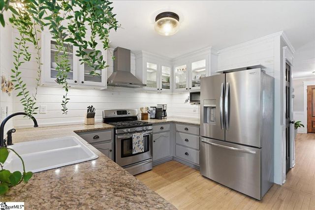 307 Wappoo Lane, Taylors, SC 29687