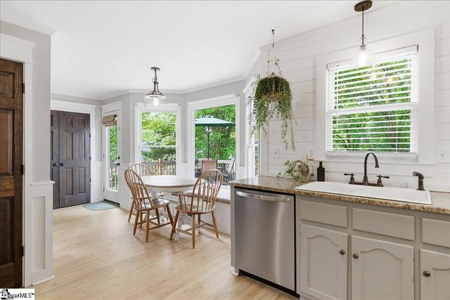 307 Wappoo Lane, Taylors, SC 29687