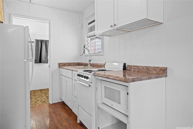 1917 Republican Street C, Honolulu, HI 96819