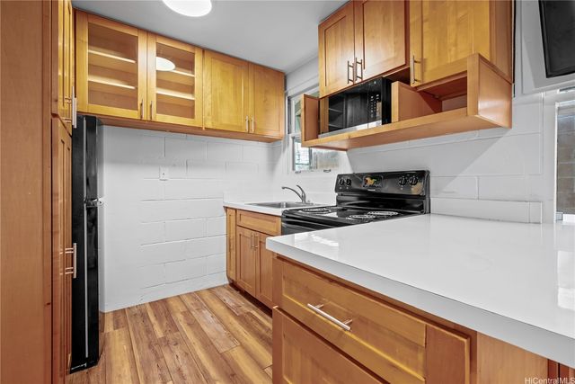 1917 Republican Street C, Honolulu, HI 96819