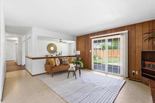 772 E Sample Avenue, Fresno, CA 93710