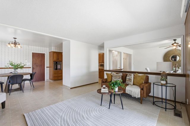 772 E Sample Avenue, Fresno, CA 93710