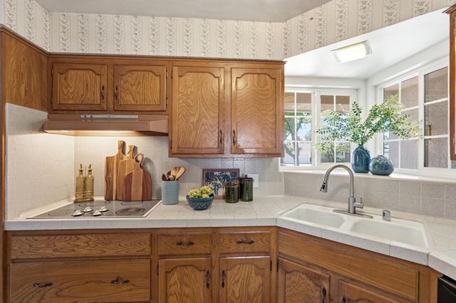 772 E Sample Avenue, Fresno, CA 93710