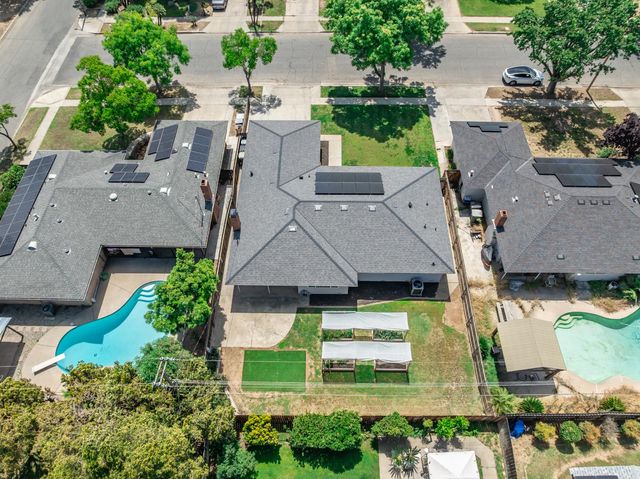 772 E Sample Avenue, Fresno, CA 93710