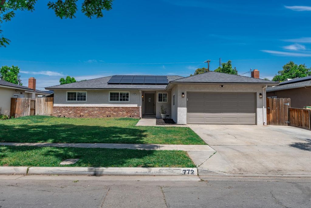 772 E Sample Avenue, Fresno, CA 93710