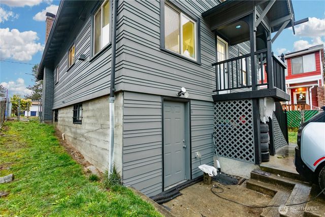 4822 S L Street, Tacoma, WA 98408