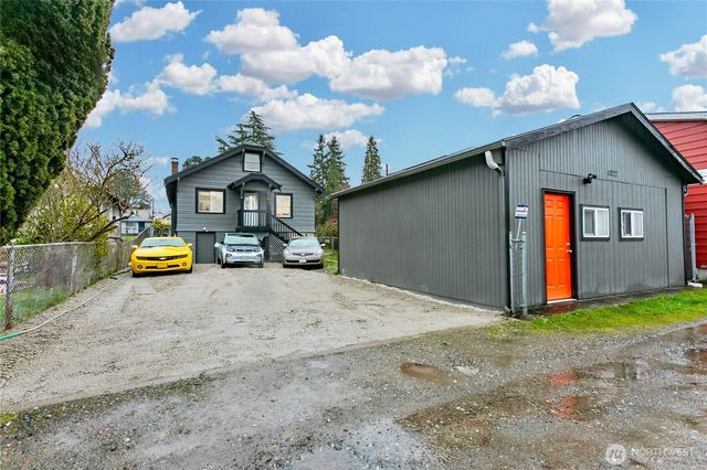 4822 S L Street, Tacoma, WA 98408