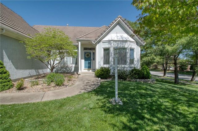 12227 Sagamore Road, Leawood, KS 66209