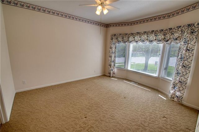 12227 Sagamore Road, Leawood, KS 66209