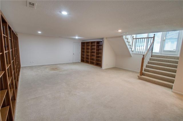 12227 Sagamore Road, Leawood, KS 66209