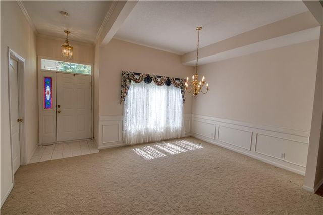 12227 Sagamore Road, Leawood, KS 66209