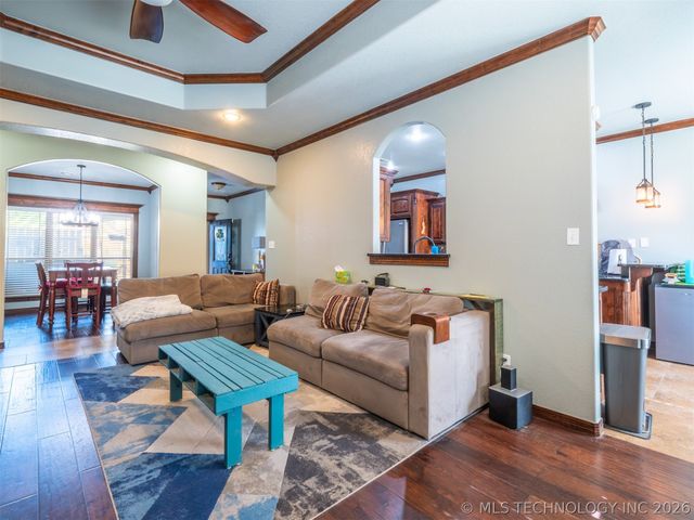 2015 Ten Springs, Mcalester, OK 74501