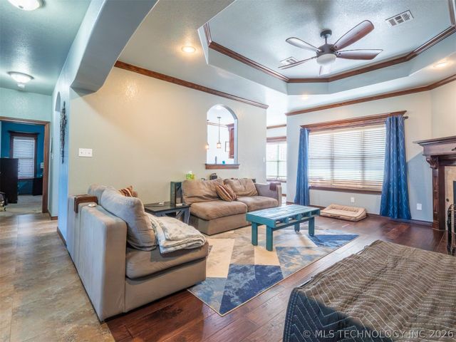 2015 Ten Springs, Mcalester, OK 74501