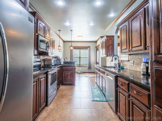 2015 Ten Springs, Mcalester, OK 74501