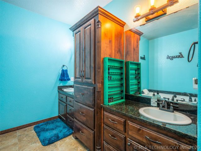 2015 Ten Springs, Mcalester, OK 74501