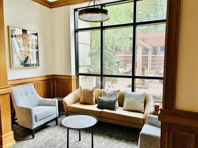500 E Grant Street 907, Minneapolis, MN 55404