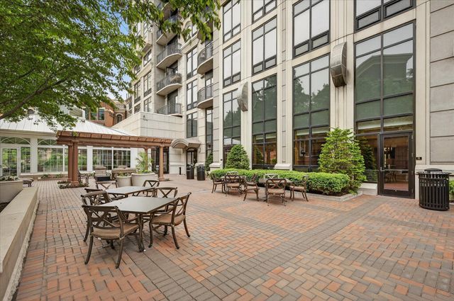 500 E Grant Street 907, Minneapolis, MN 55404