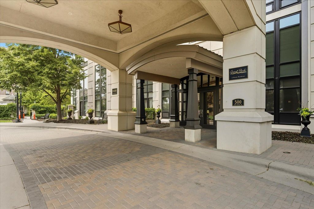500 E Grant Street 907, Minneapolis, MN 55404 — photo 3