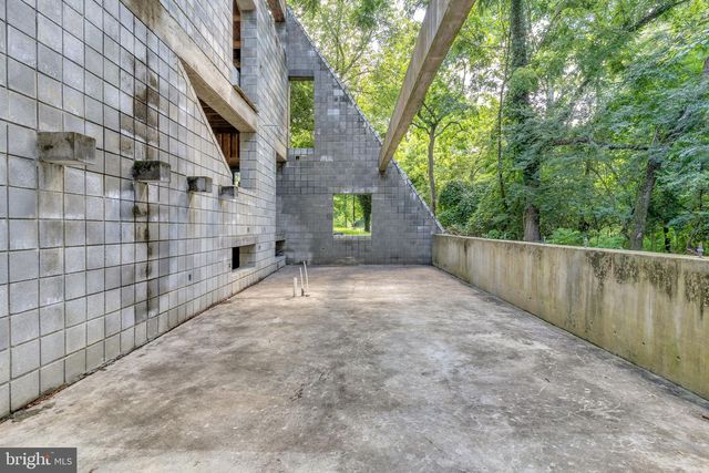 5810 FENWICK RD, Bryans Road, MD 20616