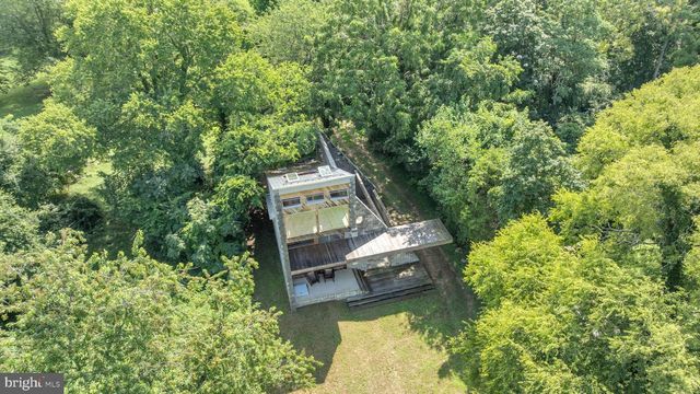 5810 FENWICK RD, Bryans Road, MD 20616