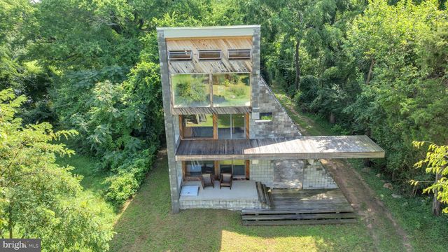5810 FENWICK RD, Bryans Road, MD 20616