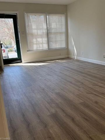 2810 Pelham Place F, Winston-salem, NC 27106