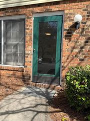 2810 Pelham Place F, Winston-salem, NC 27106