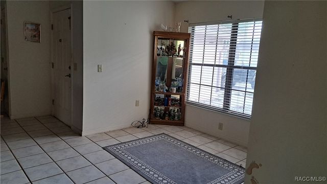 735 W Colbert Court, Beverly Hills, FL 34465