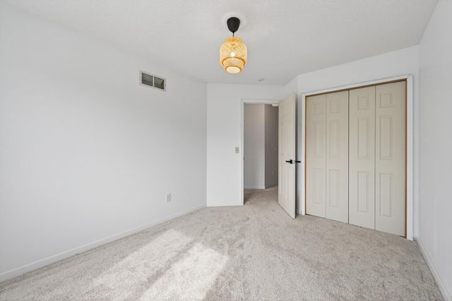 7811 Hemingway Avenue S, Cottage Grove, MN 55016