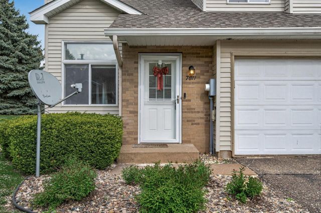 7811 Hemingway Avenue S, Cottage Grove, MN 55016