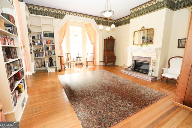 130 LaGrange Street, Newnan, GA 30263