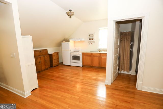 130 LaGrange Street, Newnan, GA 30263
