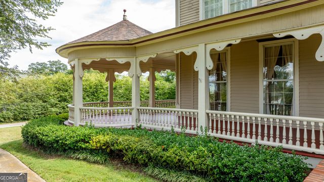130 LaGrange Street, Newnan, GA 30263