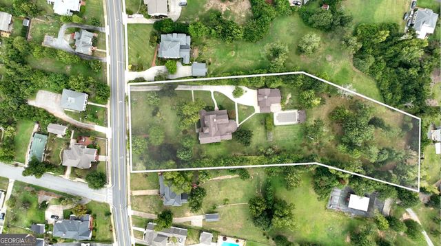 130 LaGrange Street, Newnan, GA 30263