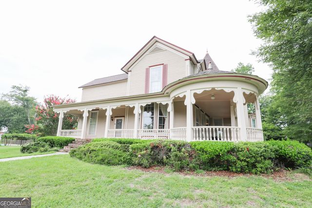 130 LaGrange Street, Newnan, GA 30263