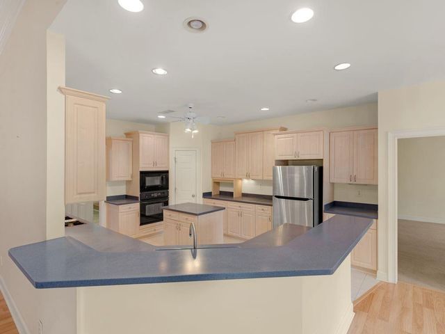 370 Allie Drive, Mcdonough, GA 30252