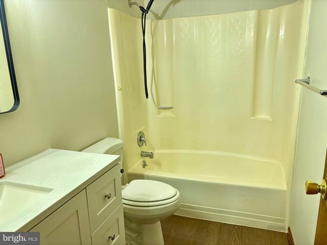 467 S PLUM ST, Mount Joy, PA 17552
