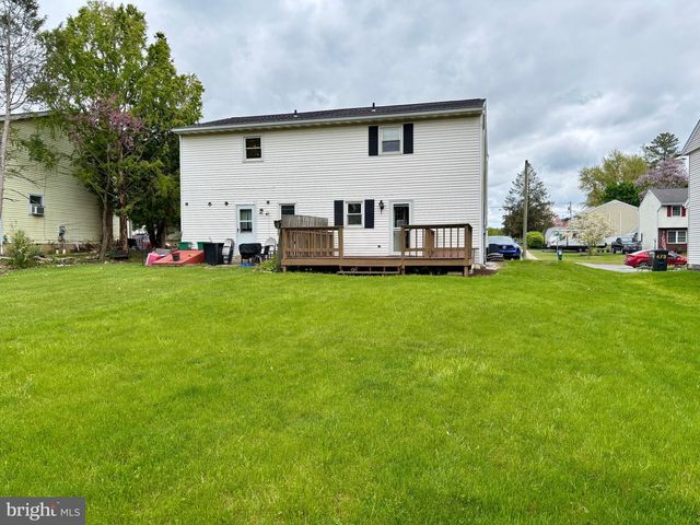 467 S PLUM ST, Mount Joy, PA 17552