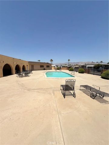 1525 Oakland 57, Hemet, CA 92543