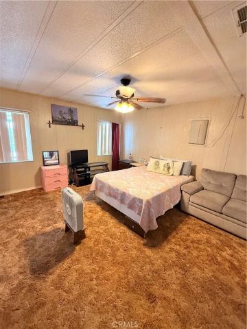 1525 Oakland 57, Hemet, CA 92543