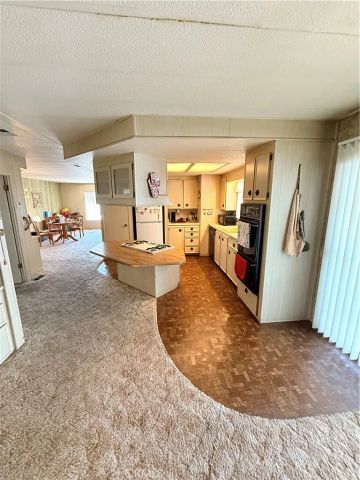 1525 Oakland 57, Hemet, CA 92543