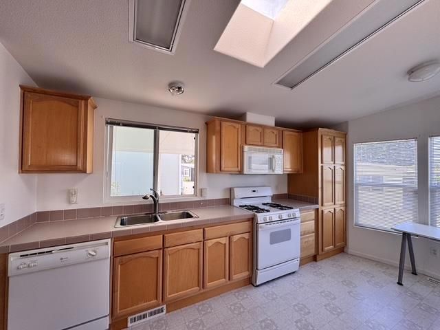 120 Creekside, Half Moon Bay, CA 94019