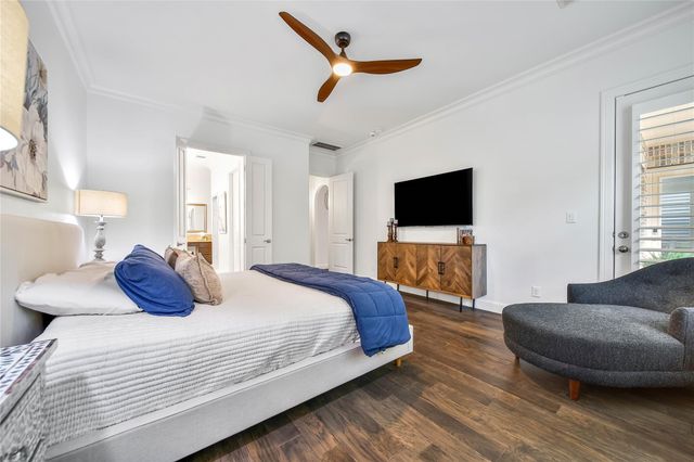 15 Corbel Point Way, The Woodlands, TX 77375