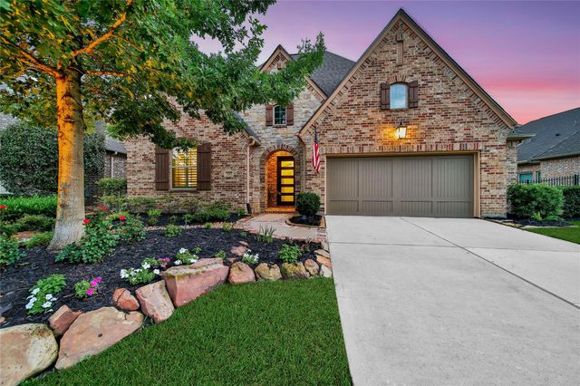 15 Corbel Point Way, The Woodlands, TX 77375