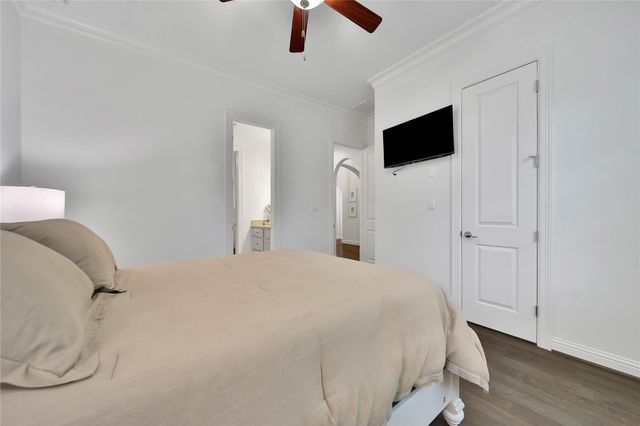 15 Corbel Point Way, The Woodlands, TX 77375