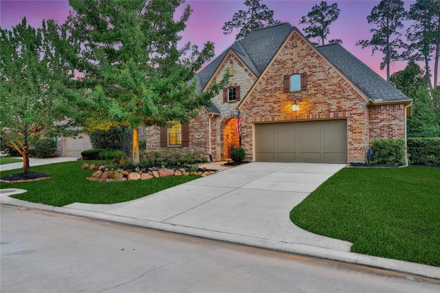15 Corbel Point Way, The Woodlands, TX 77375