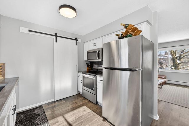 3709 Willow Heights Drive SW, Rochester, MN 55902