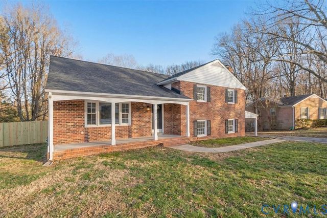 10072 Beechwood Dr, Hanover, VA 23116